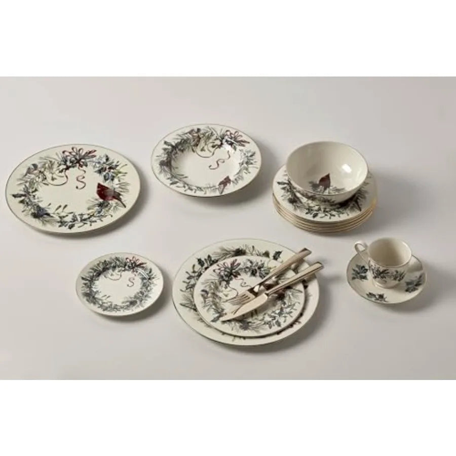 Winter Greetings Dinner Plate Set For Holiday Hosting