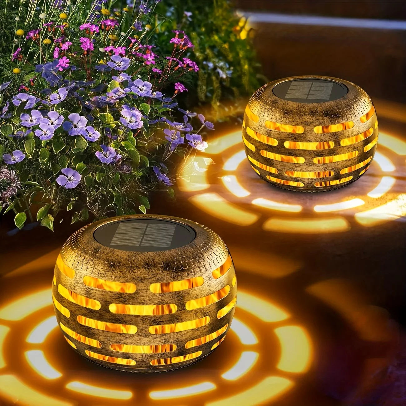 Retro Hollow Metal Solar Lanterns Outdoor Waterproof Flickering LED Garden Decor