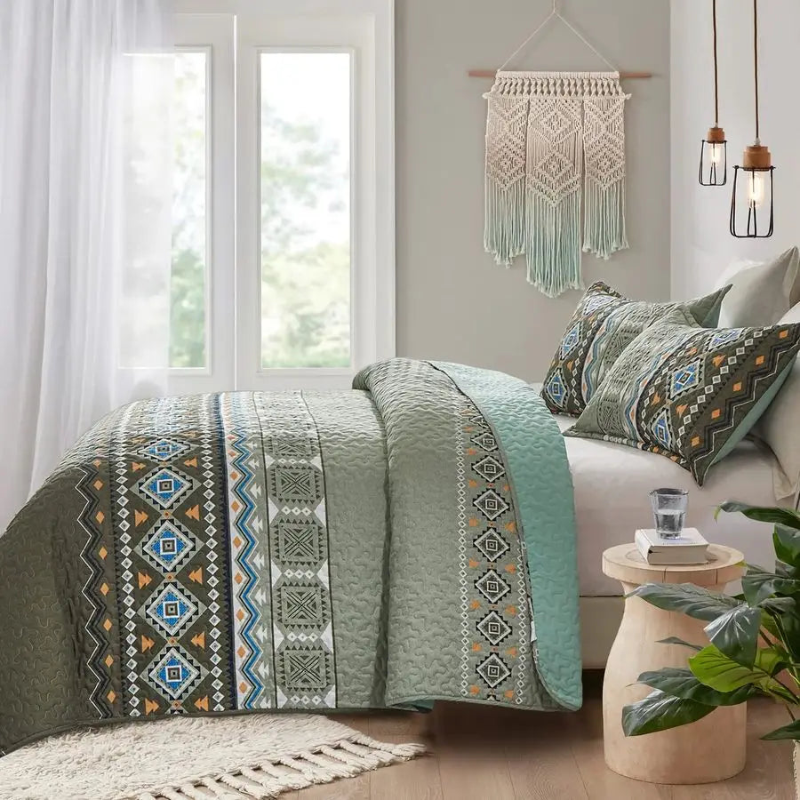 Boho Quilt Set Bedspread Coverlet 3 Piece With Geometric Print