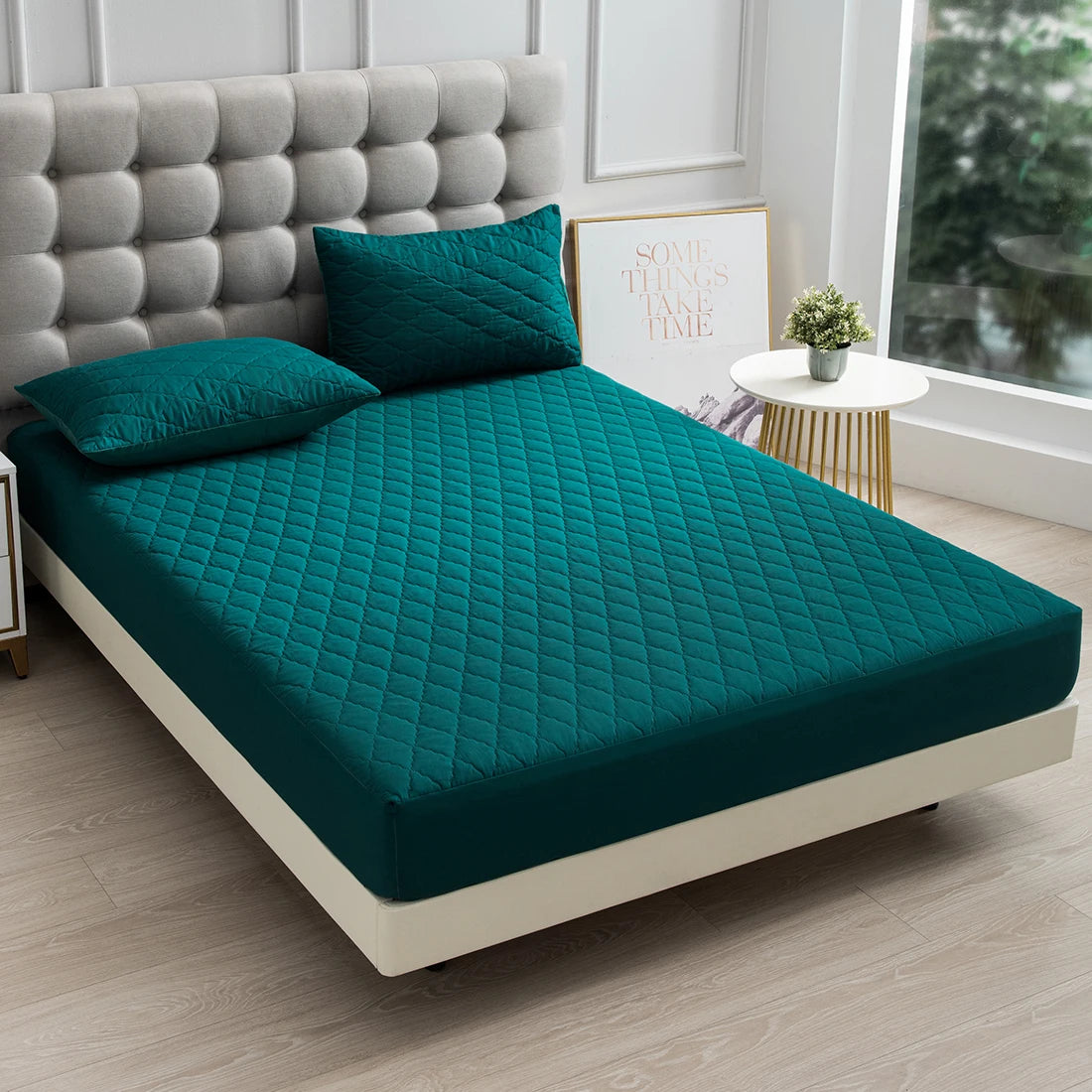 Splash-Proof Quilted Fitted Sheet Mattress Protector Polyester