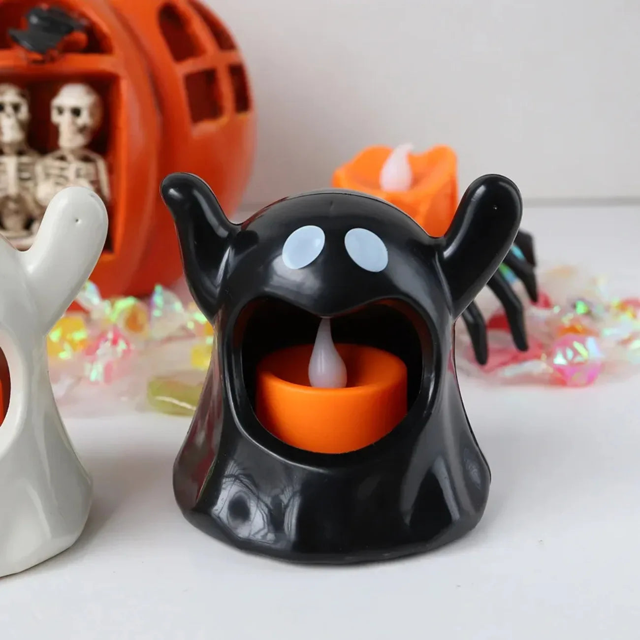 DIAMRI Glowing Ghost Candle Holder Battery Powered Halloween Decor