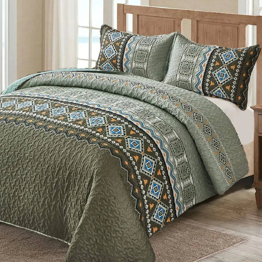 Boho Quilt Set Bedspread Coverlet 3 Piece With Geometric Print
