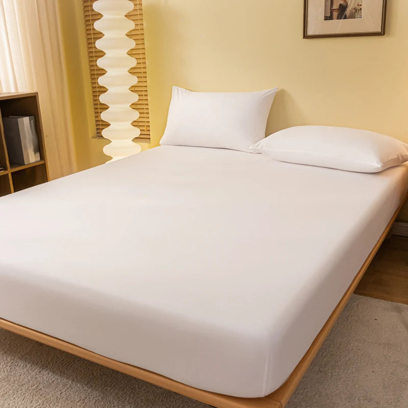 Matte Solid Polyester Fitted Sheet For Bedroom Decor