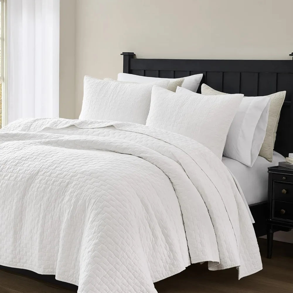 Premium 100 Cotton Quilt Bedding Set With Textured Pillow Shams