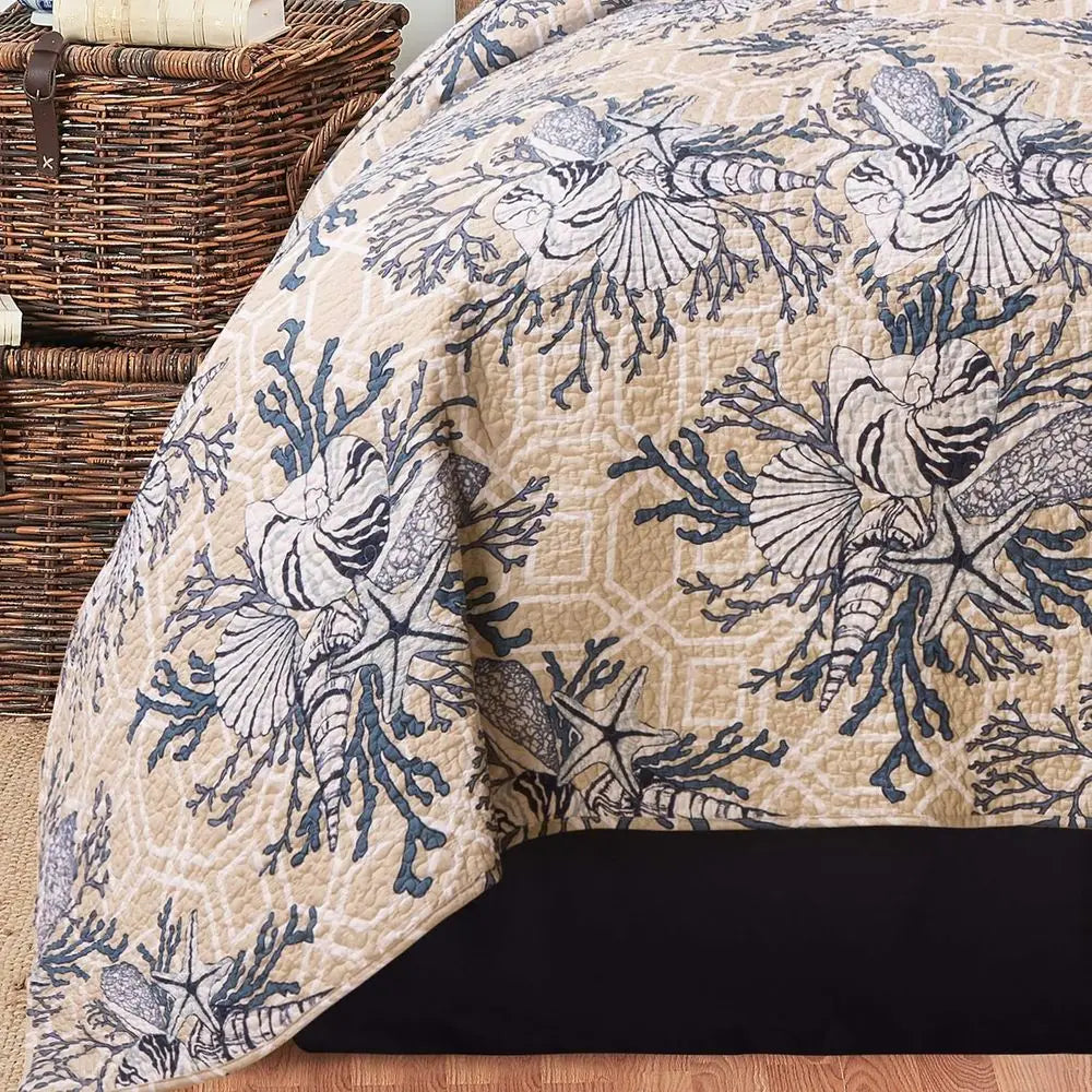 Summer Beach Ocean Reversible Lightweight Quilt Set for Bedroom