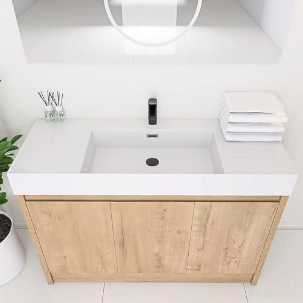 Freestanding Bathroom Vanity Cabinet With Resin Sink And Adjustable Shelves